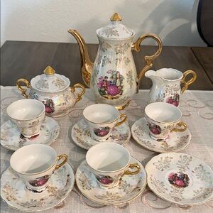 Vintage Made in Japan Courting couple